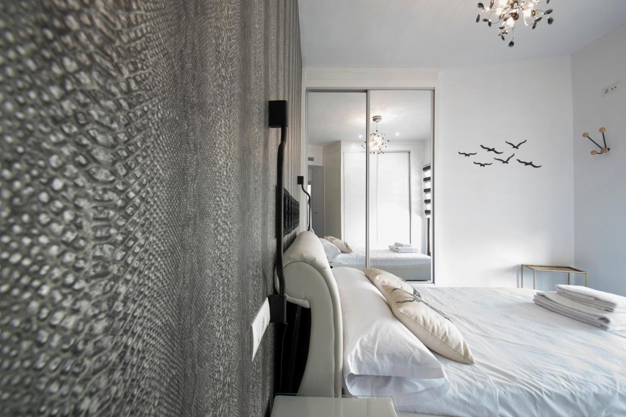 Apartamento Atico Real Suites Granada Esterno foto