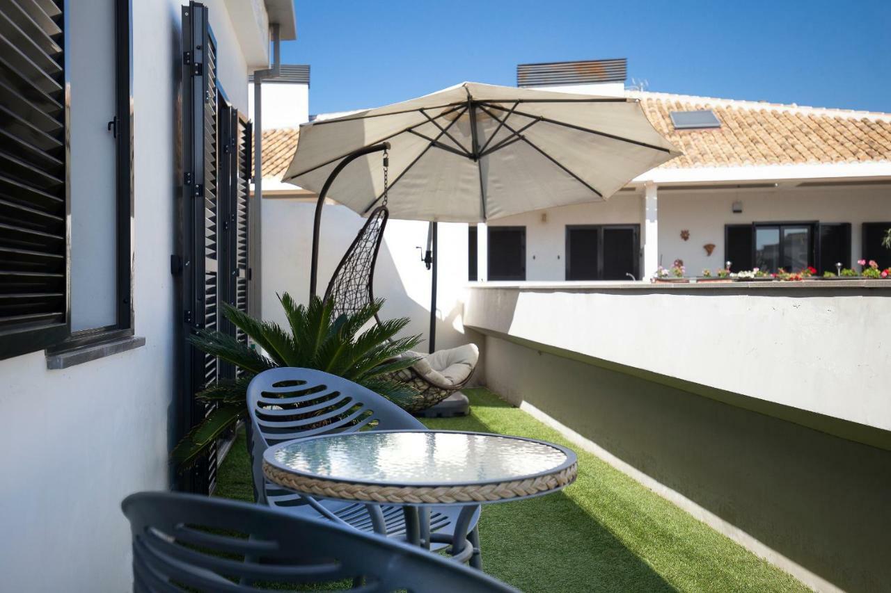 Apartamento Atico Real Suites Granada Esterno foto